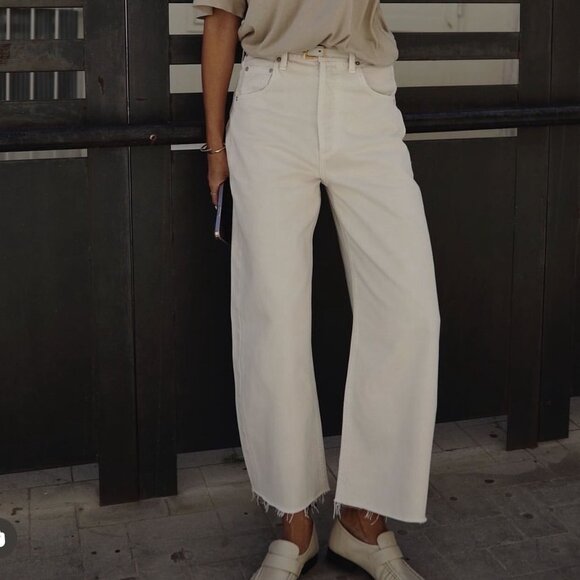 Citizens of Humanity Ayla Baggy Raw Hem Crop Jean in Almondette